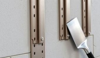 Маяки для штукатурки стен: виды маячковых профилей в строительстве